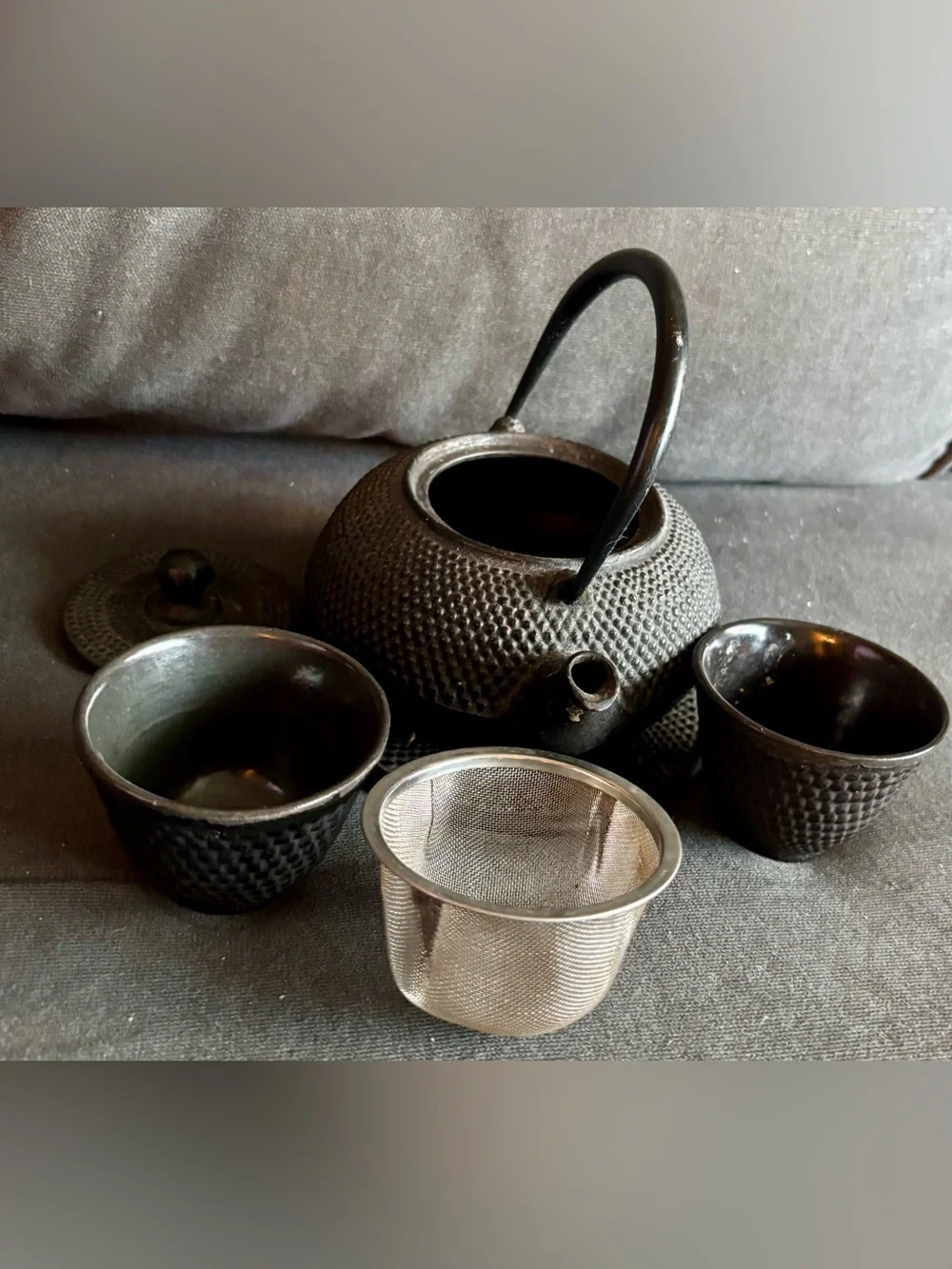 Classic Black Cast Iron Teapot Set with Handle